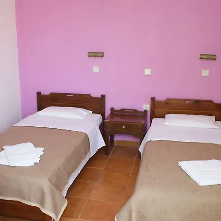 Aparthotel Stam & John 2*