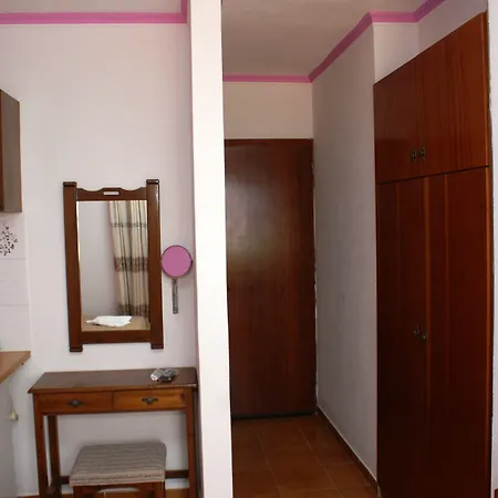 Aparthotel Stam & John Kos Town