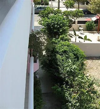 Stam & John İstanköy